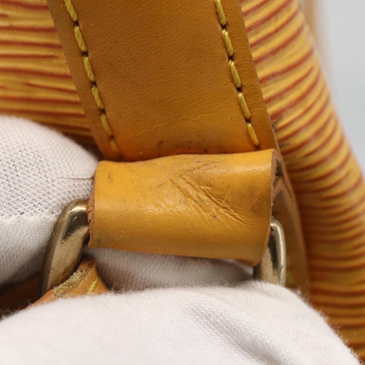 Louis Vuitton Noe Handbag Epi Leather Yellow Leather Shoulder Bag Bag (Pre-Owned)