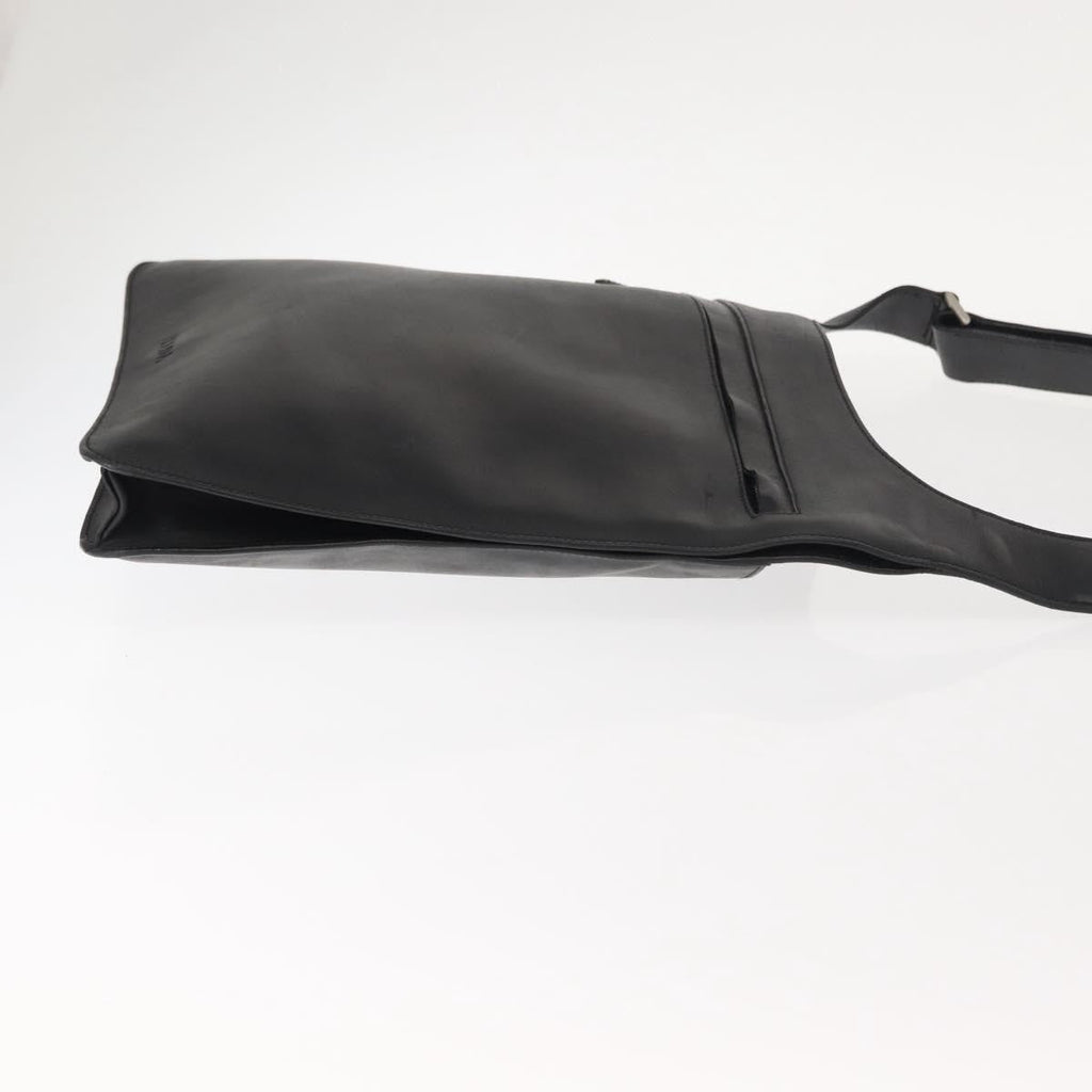 Prada Zip Messenger Bag Saffiano Leather Black Leather Shoulder Bag Bag (Pre-Owned)