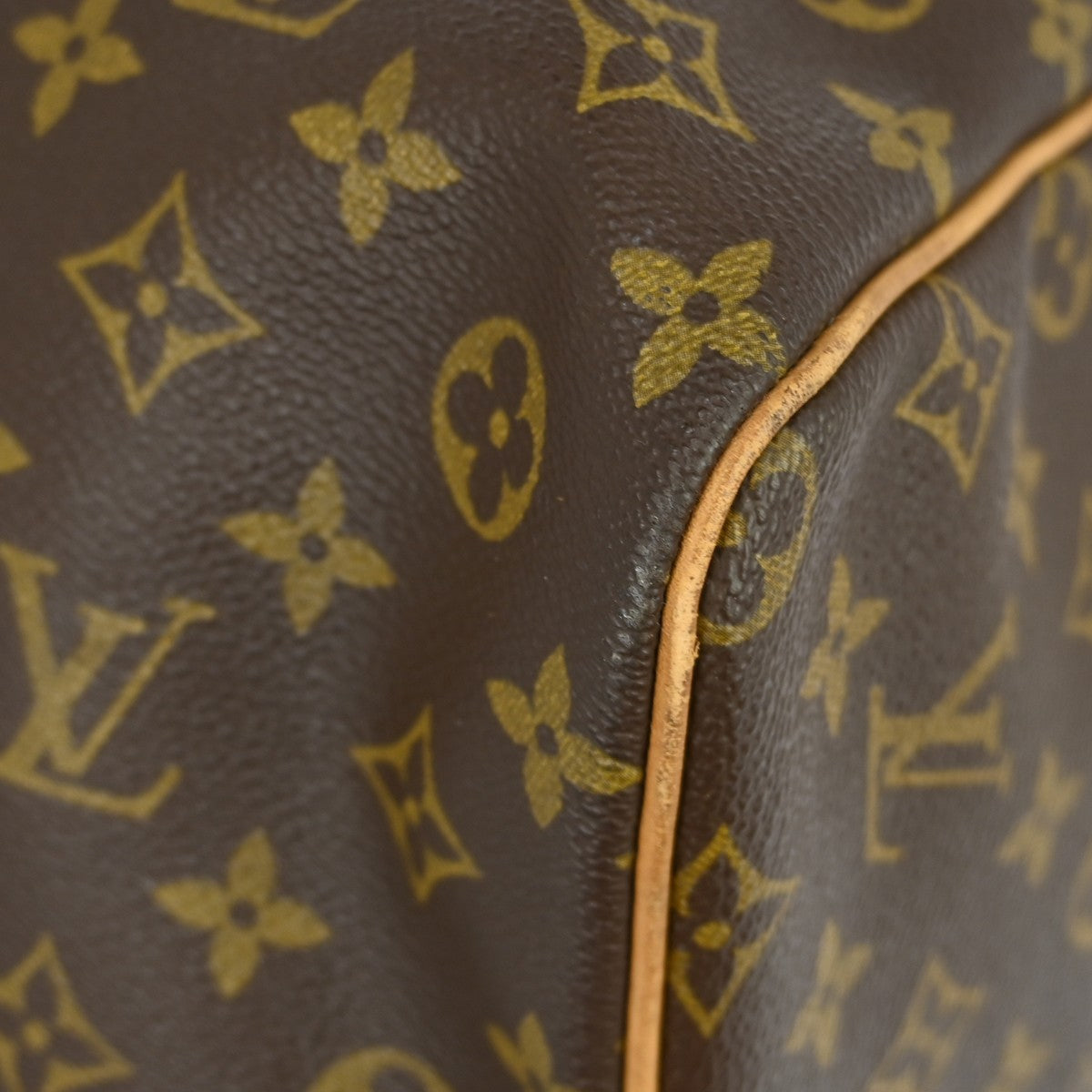 Louis Vuitton Keepall Bag Monogram Canvas Brown Canvas Travel Bag Bag (Pre-Owned)