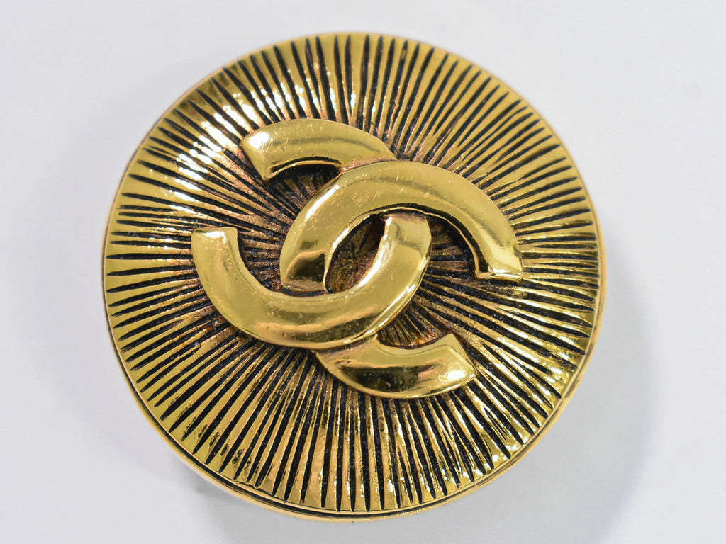 Chanel Cc Brooch Metal Gold Gold_Plated Brooch Jewelry (Pre-Owned)