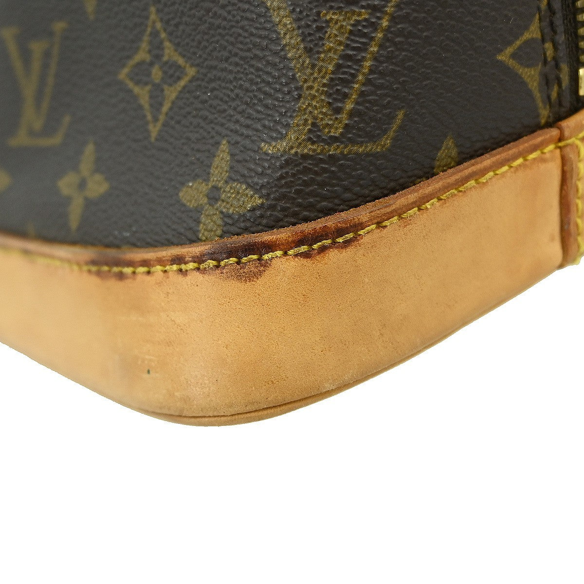 Louis Vuitton Alma Handbag Monogram Canvas Brown Canvas Handbag (Pre-Owned)