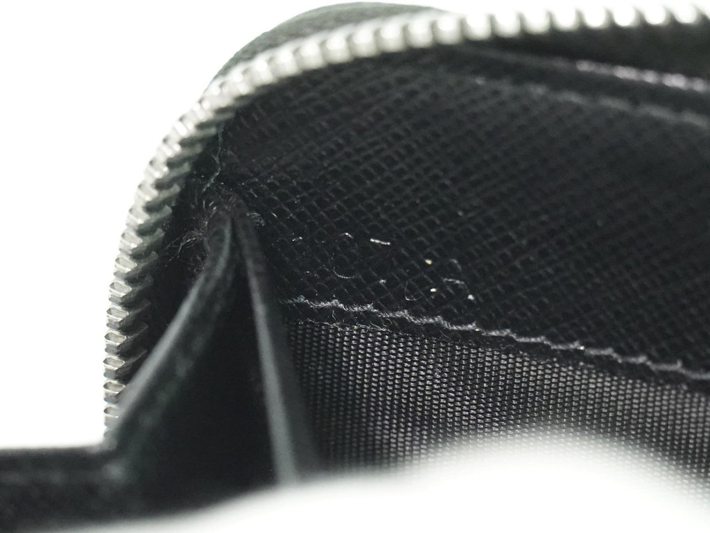 Prada Saffiano Wallet Leather Black Leather Wallets Accessory (Pre-Owned)