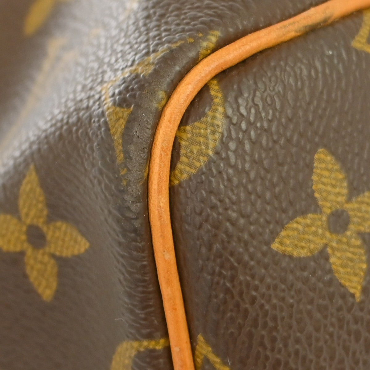 Louis Vuitton Keepall Bag Monogram Canvas Brown Canvas Travel Bag Bag (Pre-Owned)