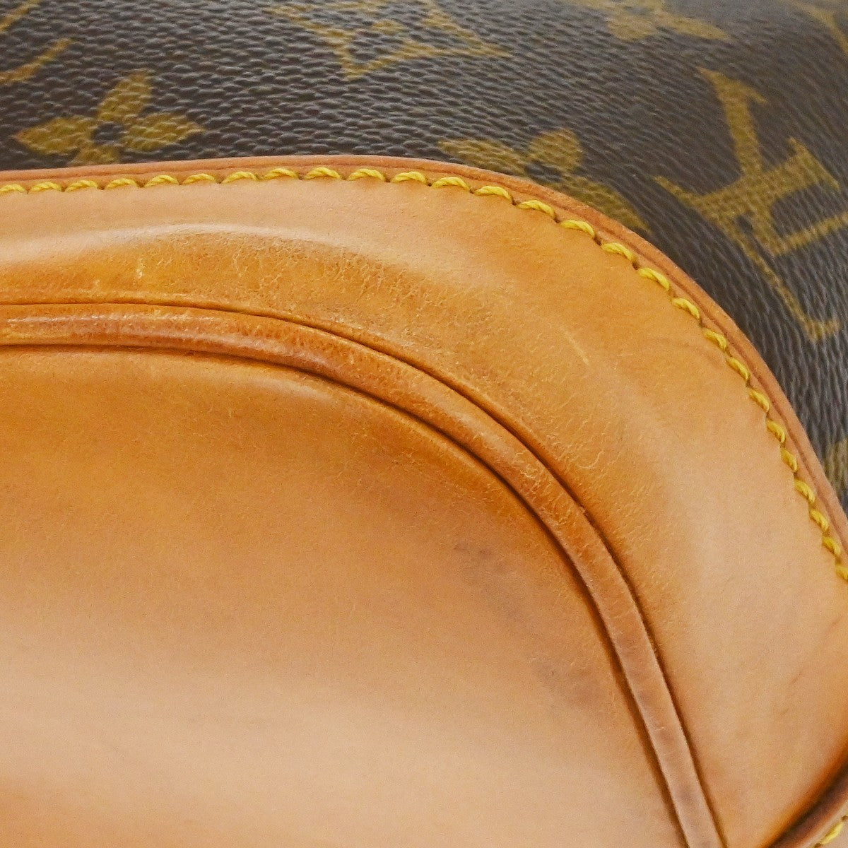 Louis Vuitton Alma Handbag Monogram Canvas Brown Canvas Handbag (Pre-Owned)