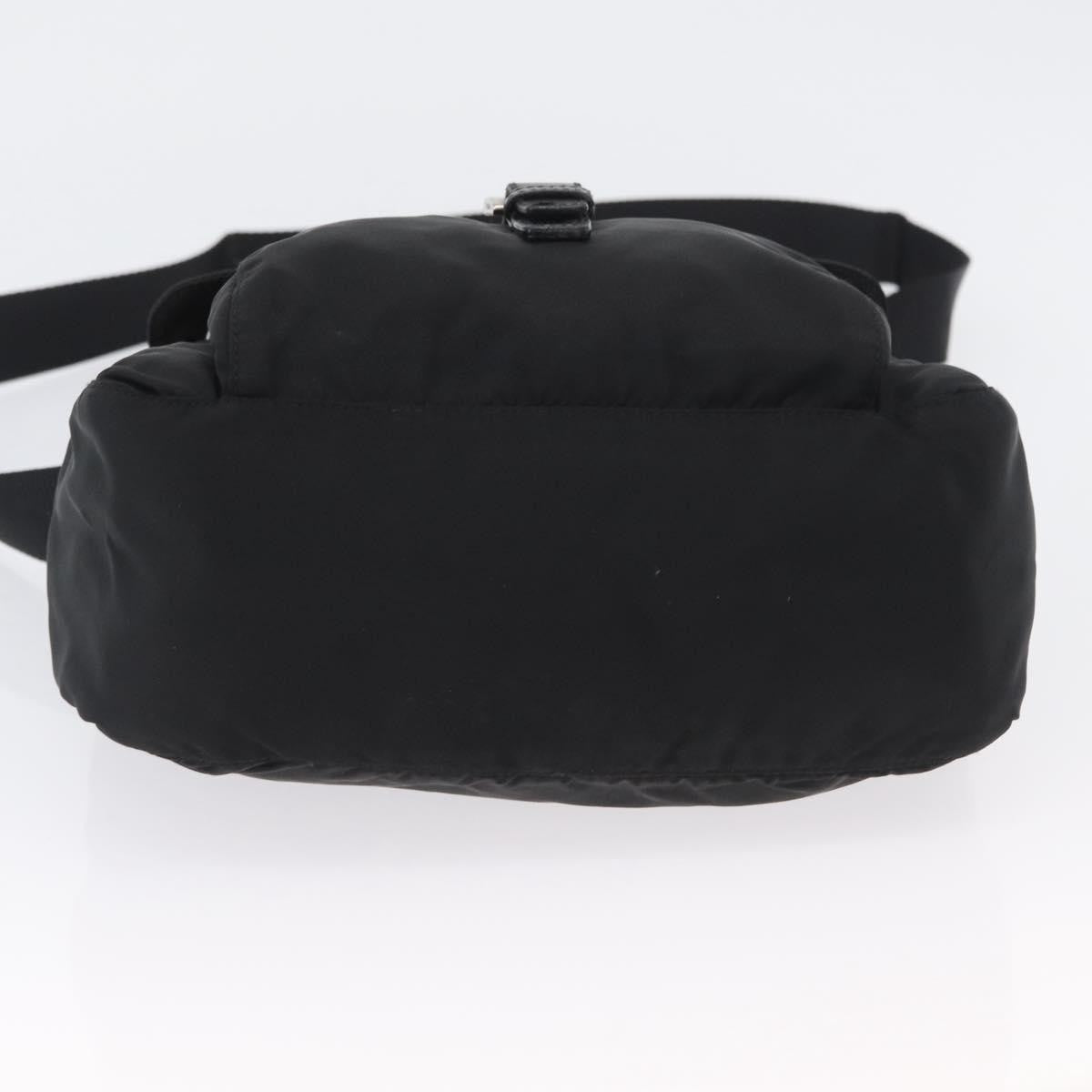 Prada Buckle Messenger Bag Tessuto Black Nylon Shoulder Bag Bag (Pre-Owned)