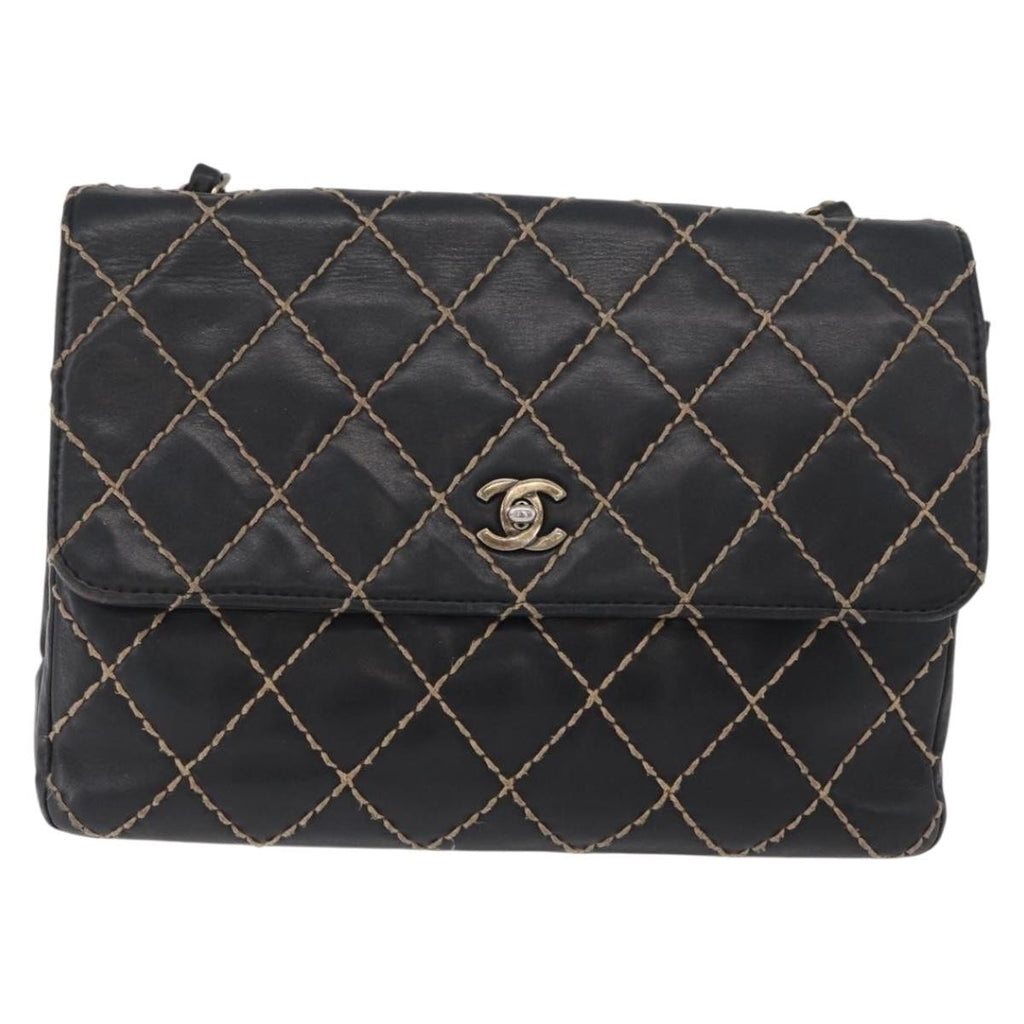 Chanel Chanel Matelassé Cuir Noir Black Leather Black Leather Handbag (Pre-Owned)