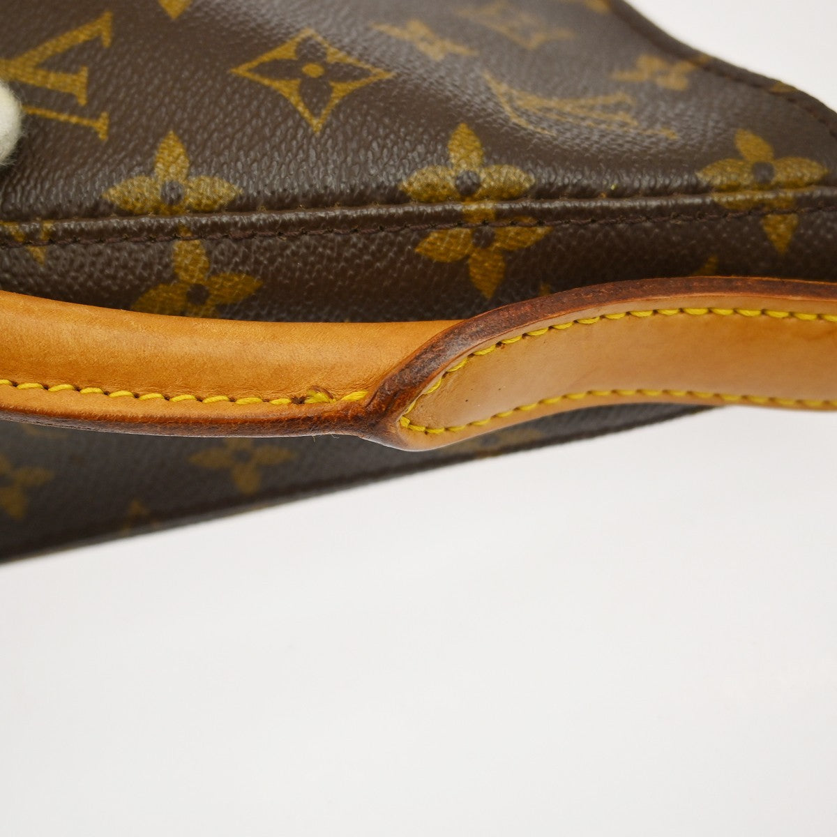 Louis Vuitton Monogram Looping Handbag Monogram Canvas Brown Canvas Handbag (Pre-Owned)