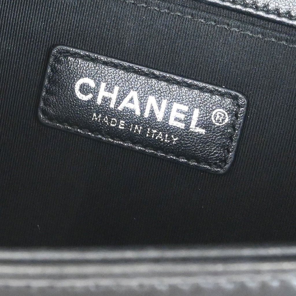 Chanel Boy Flap Bag Sequin Quilted Calfskin Black Leather Shoulder Bag Bag (Pre-Owned)