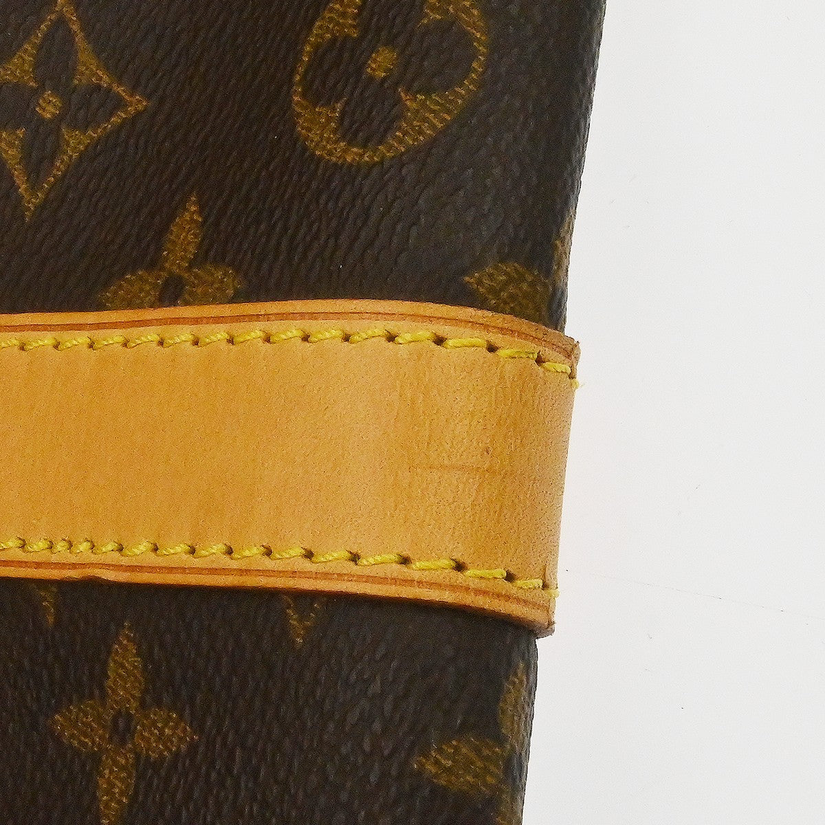 Louis Vuitton Keepall Bag Monogram Canvas Brown Canvas Travel Bag Bag (Pre-Owned)