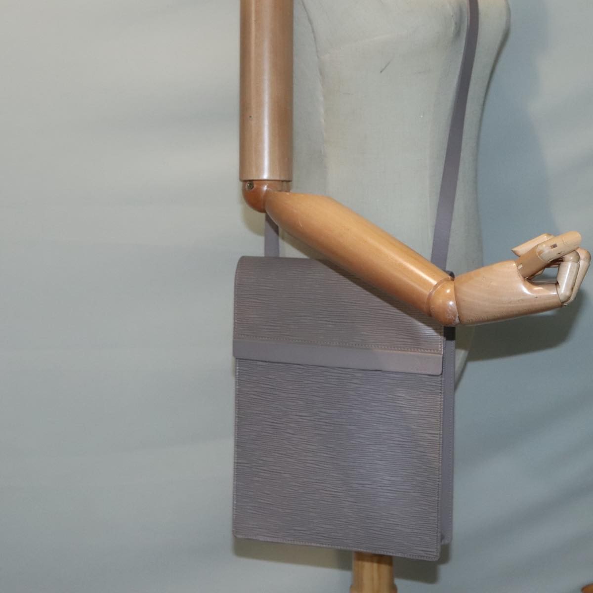 Louis Vuitton Ramatuelle Handbag Epi Leather Purple Leather Shoulder Bag Bag (Pre-Owned)