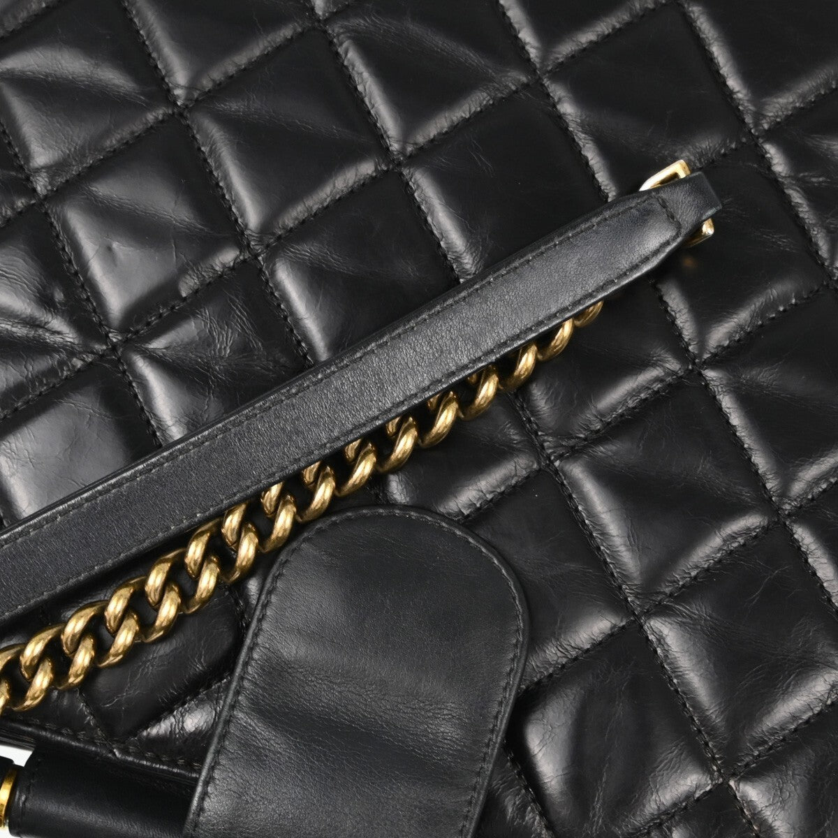 Chanel Gold Bar Tote Quilted Aged Calfskin Black Leather Tote Bag Bag (Pre-Owned)