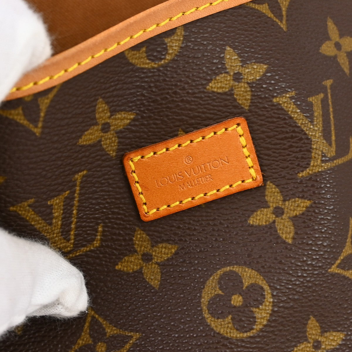 Louis Vuitton Saumur Handbag Monogram Canvas Brown Canvas Shoulder Bag Bag (Pre-Owned)