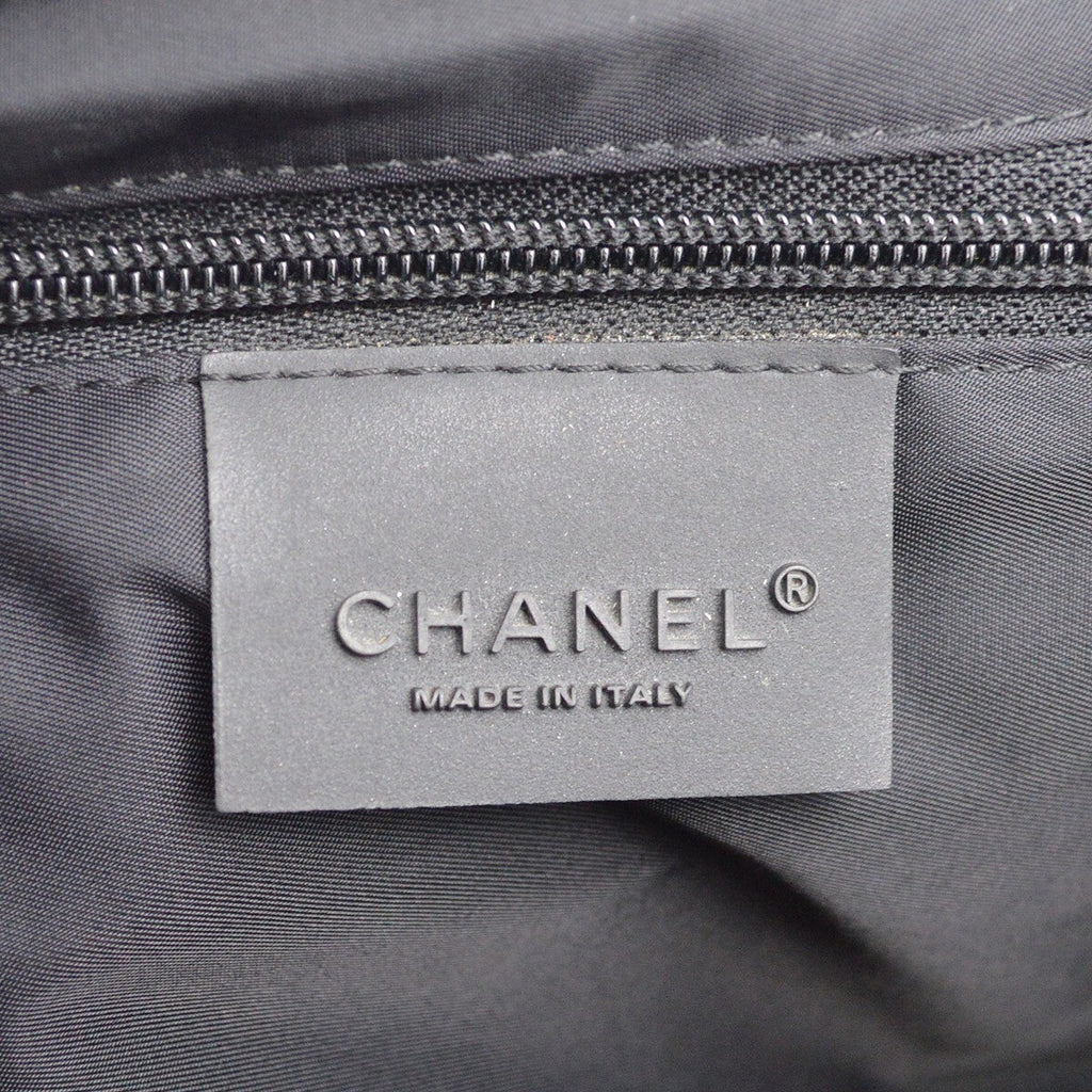 Chanel Sport Line Flap Messenger Bag Wool And Nylon Black Nylon Shoulder Bag Bag (Pre-Owned)