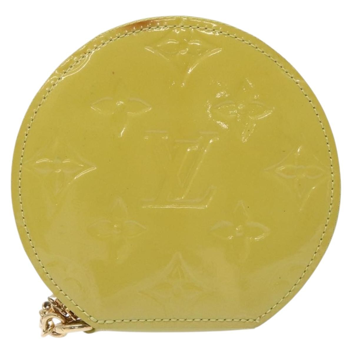 Louis Vuitton Boite Chapeau Coin Purse Monogram Vernis Beige Patent_Leather Wallets Accessory (Pre-Owned)