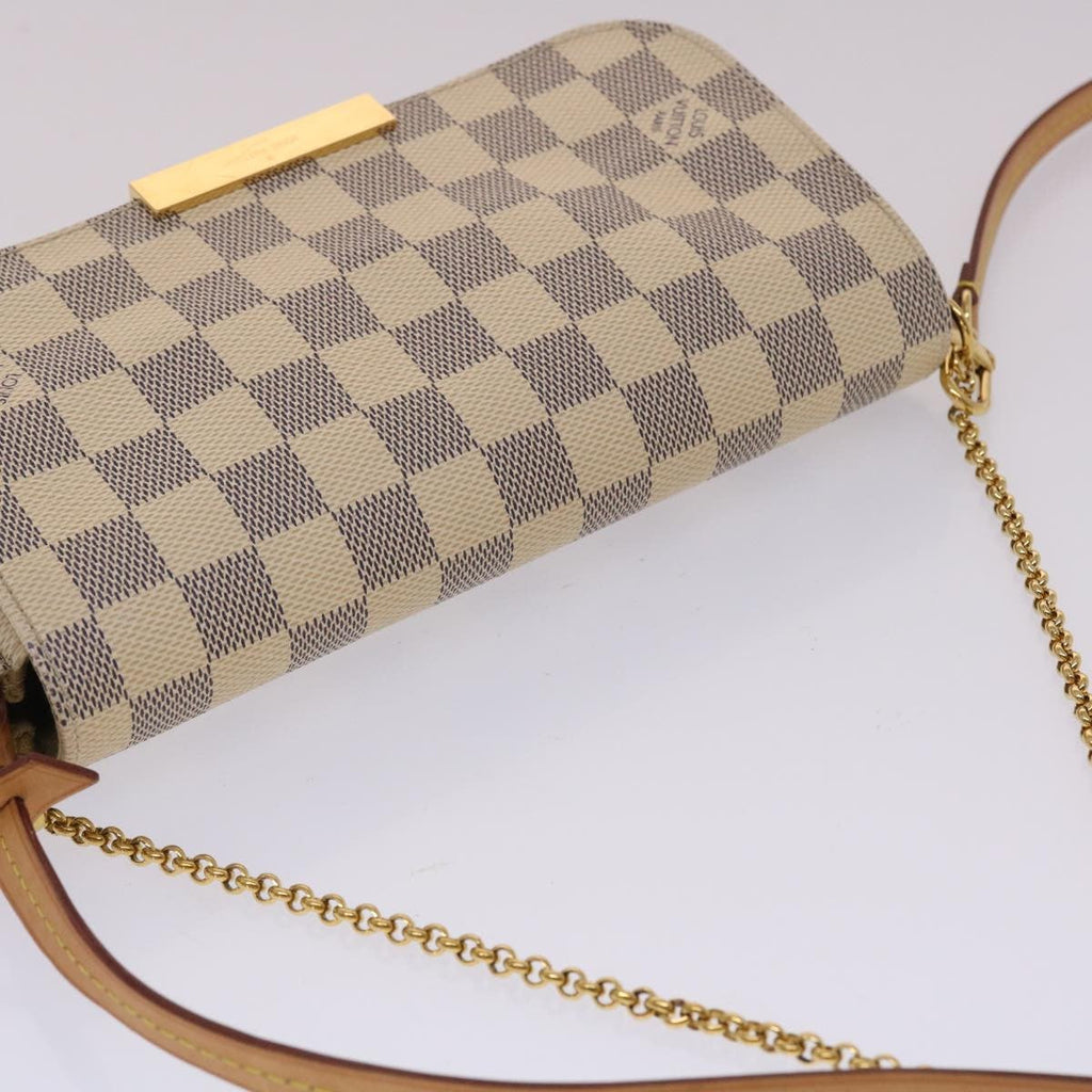Louis Vuitton Favorite Handbag Damier White Canvas Clutche & Pouche Bag (Pre-Owned)