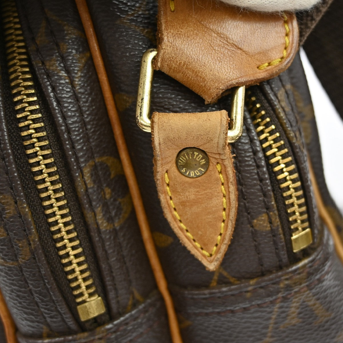 Louis Vuitton Reporter Bag Monogram Canvas Brown Canvas Shoulder Bag Bag (Pre-Owned)