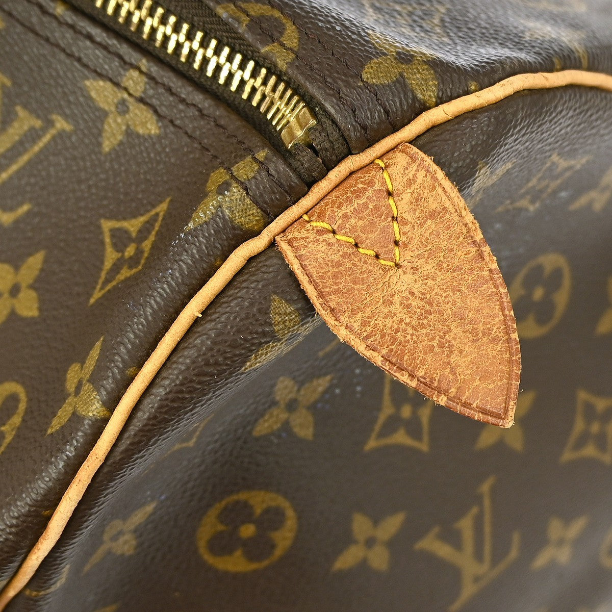 Louis Vuitton Keepall Bag Monogram Canvas Brown Canvas Travel Bag Bag (Pre-Owned)