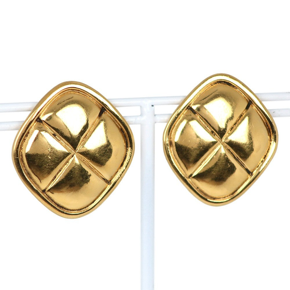 Chanel Cc Rhombus Clip-On Earrings Metal Gold Gold_Plated Earrings Jewelry (Pre-Owned)