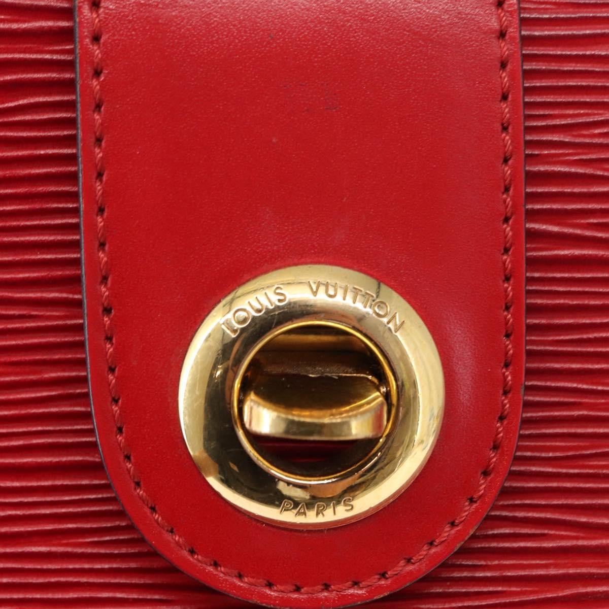 Louis Vuitton Cluny Shoulder Bag Epi Leather Red Leather Shoulder Bag Bag (Pre-Owned)