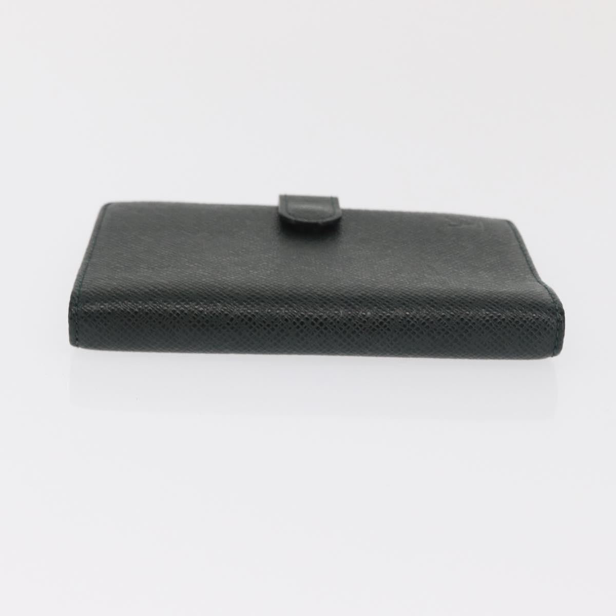 Louis Vuitton Agenda Cover Taiga Leather Green Leather Wallets Accessory (Pre-Owned)