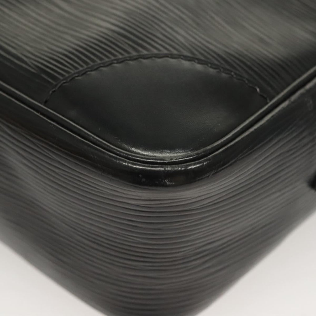 Louis Vuitton Trocadero Handbag Epi Leather Black Leather Shoulder Bag Bag (Pre-Owned)