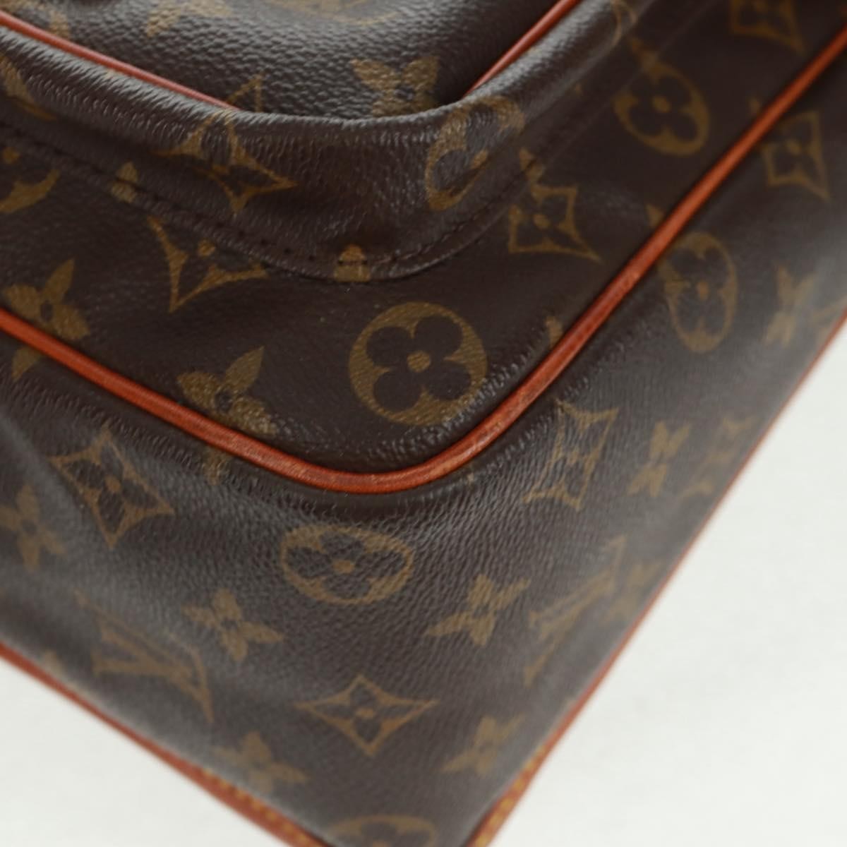 Louis Vuitton Sac Gibeciere Messenger Bag Monogram Canvas Brown Canvas Shoulder Bag Bag (Pre-Owned)