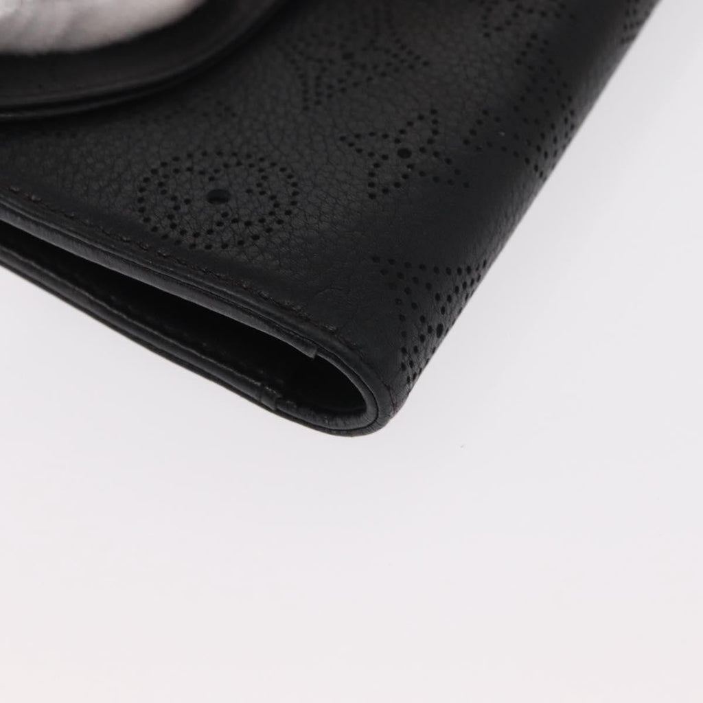 Louis Vuitton Amelia Wallet Mahina Leather Black Leather Wallets Accessory (Pre-Owned)