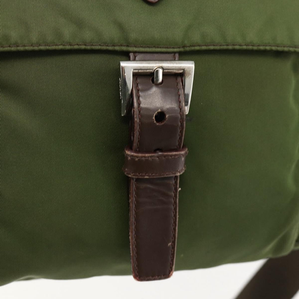 Prada Buckle Messenger Bag Tessuto Green Nylon Shoulder Bag Bag (Pre-Owned)