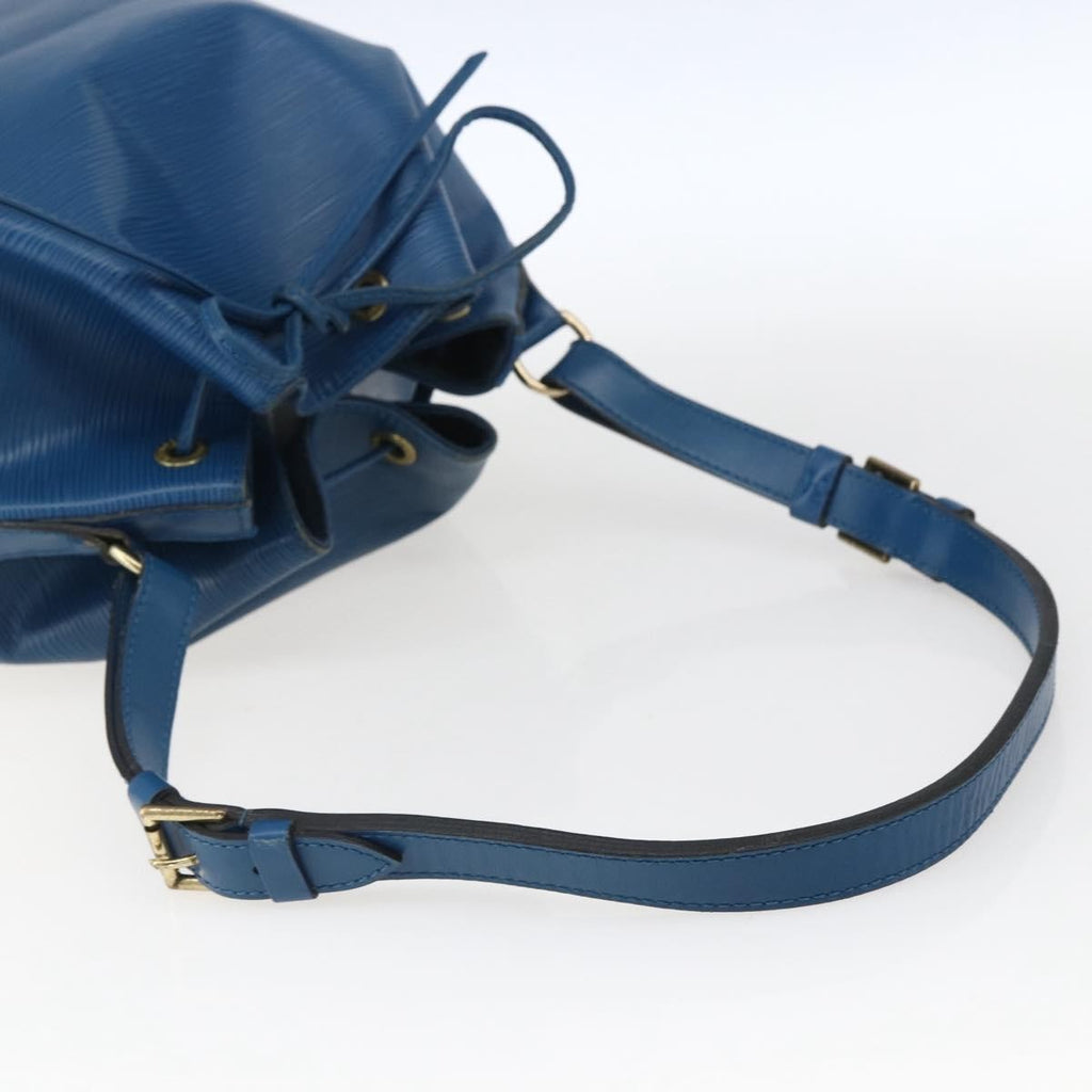 Louis Vuitton Noe Handbag Epi Leather Blue Leather Shoulder Bag Bag (Pre-Owned)