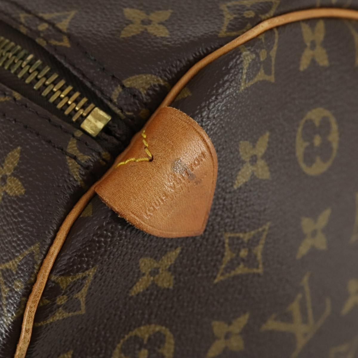 Louis Vuitton Keepall Bag Monogram Canvas Brown Canvas Travel Bag Bag (Pre-Owned)
