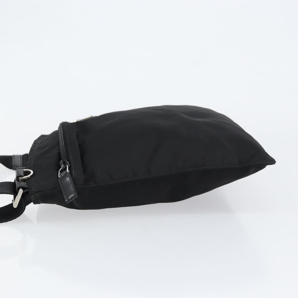 Prada Front Pocket Messenger Bag Tessuto Black Nylon Shoulder Bag Bag (Pre-Owned)