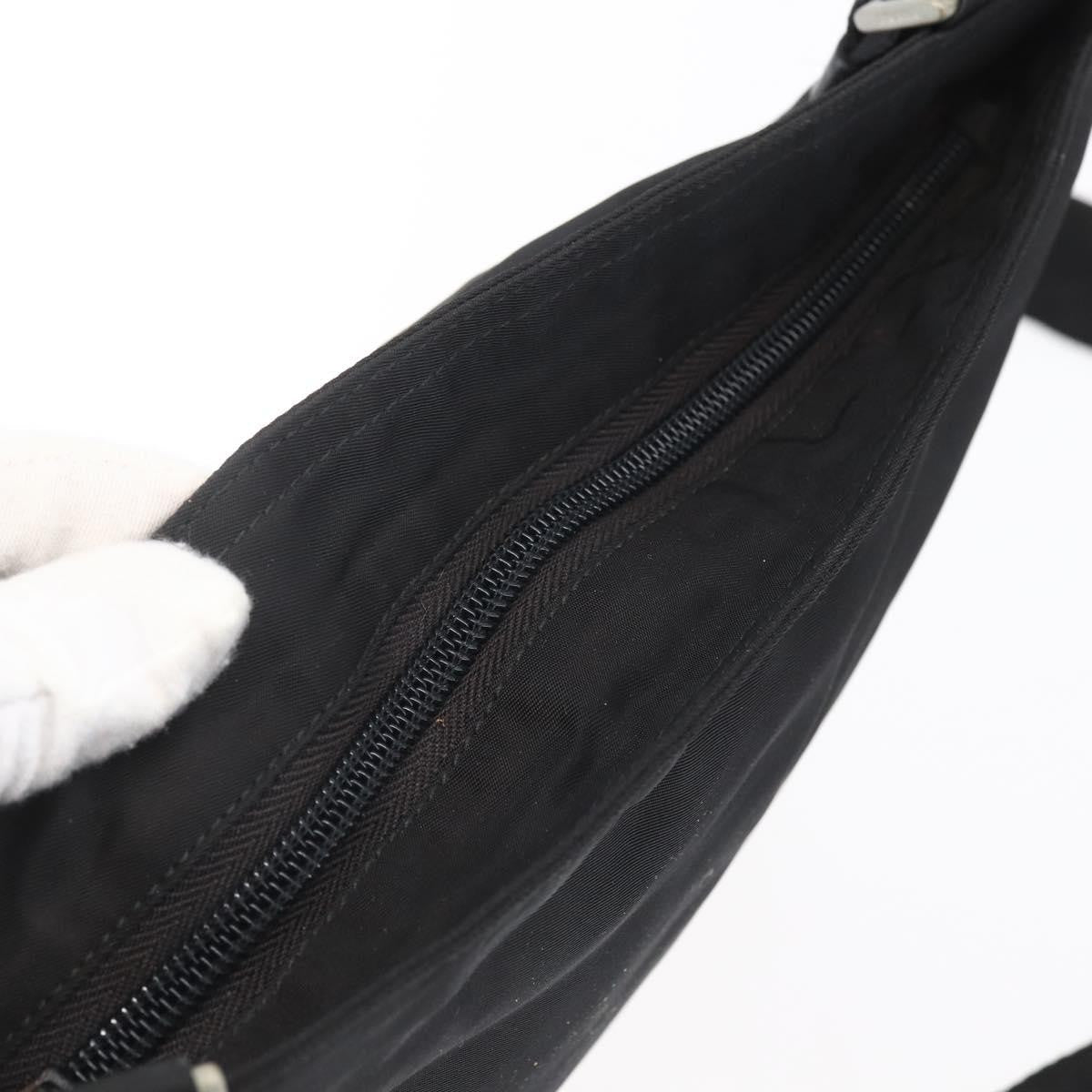 Prada Flat Messenger Bag Tessuto Black Nylon Shoulder Bag Bag (Pre-Owned)