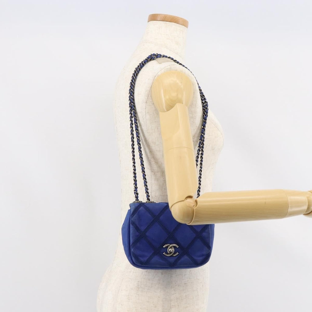 Chanel Diamond Stitch Chain Flap Bag Quilted Iridescent Calfskin Blue Leather Shoulder Bag Bag (Pre-Owned)