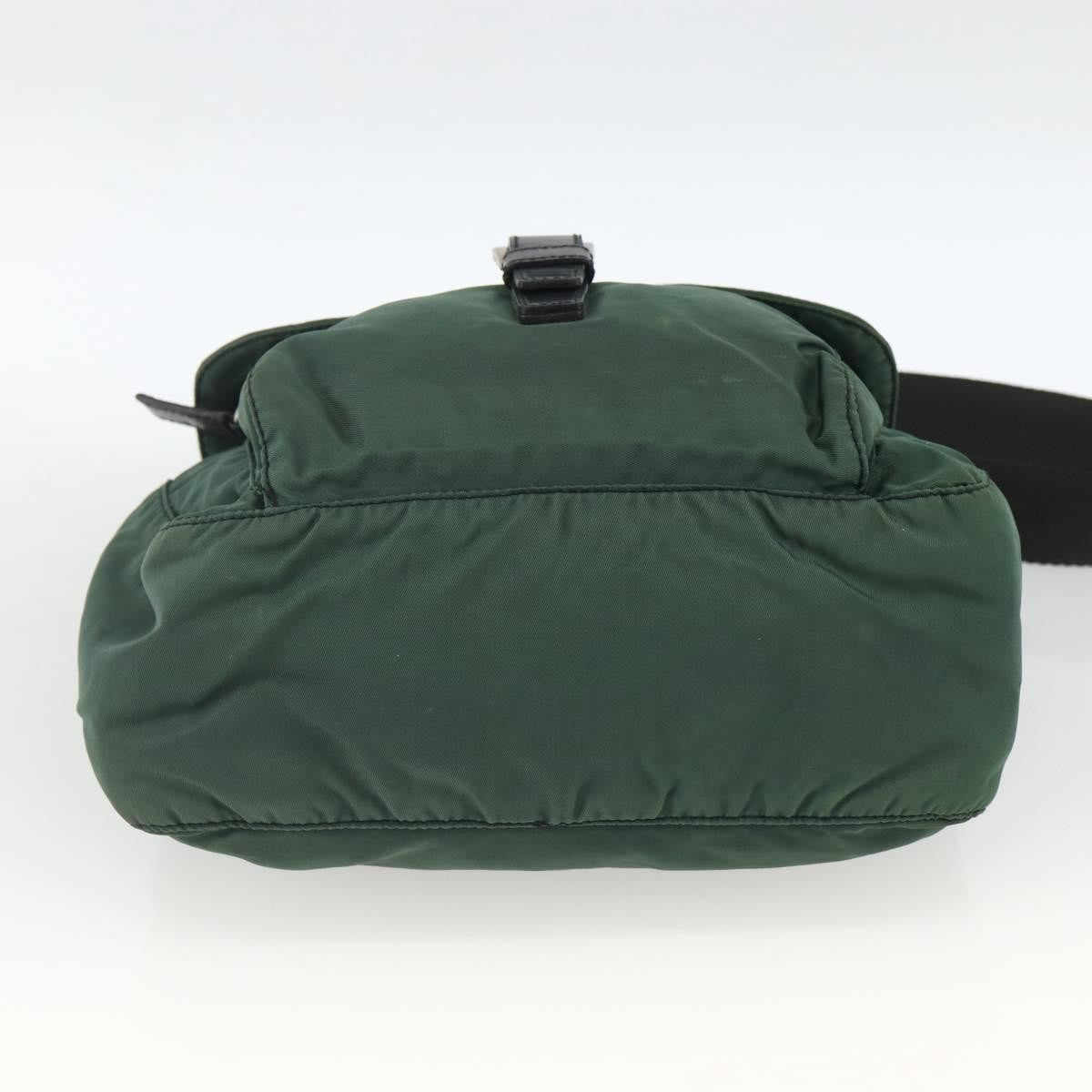 Prada Buckle Messenger Bag Tessuto Green Nylon Shoulder Bag Bag (Pre-Owned)