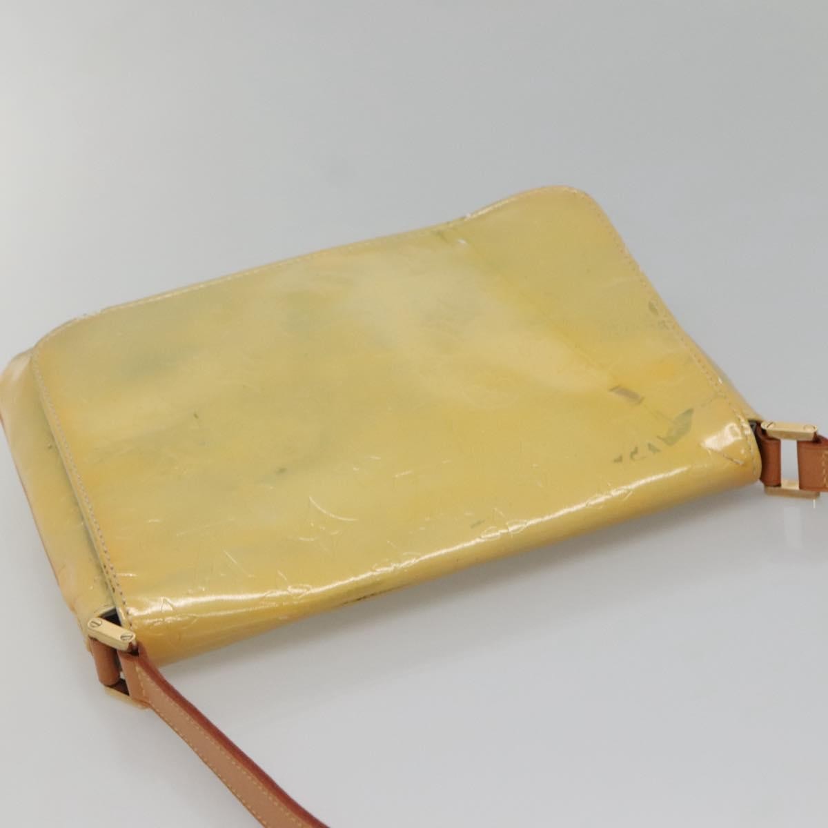 Louis Vuitton Thompson Street Handbag Monogram Vernis Beige Patent_Leather Shoulder Bag Bag (Pre-Owned)