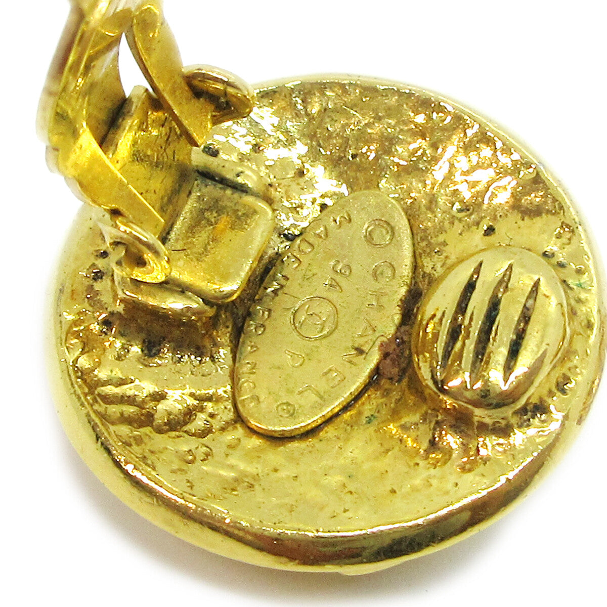 Chanel Cc Button Clip-On Earrings Metal Gold Gold_Plated Earrings Jewelry (Pre-Owned)
