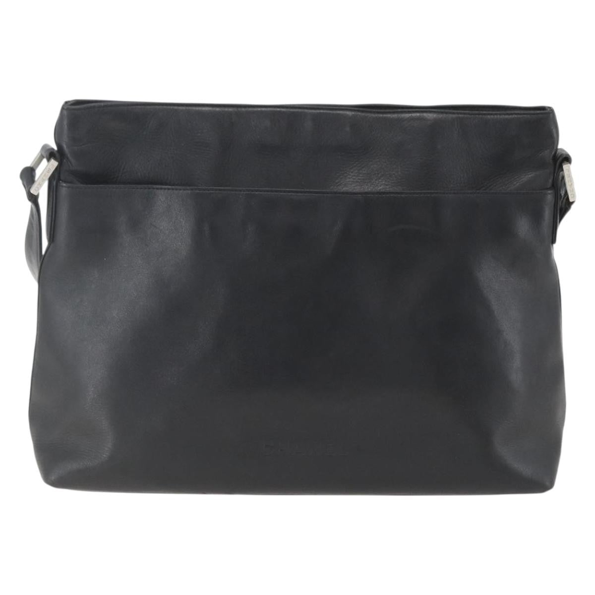 Chanel Vintage Shoulder Bag Leather Black Leather Shoulder Bag Bag (Pre-Owned)