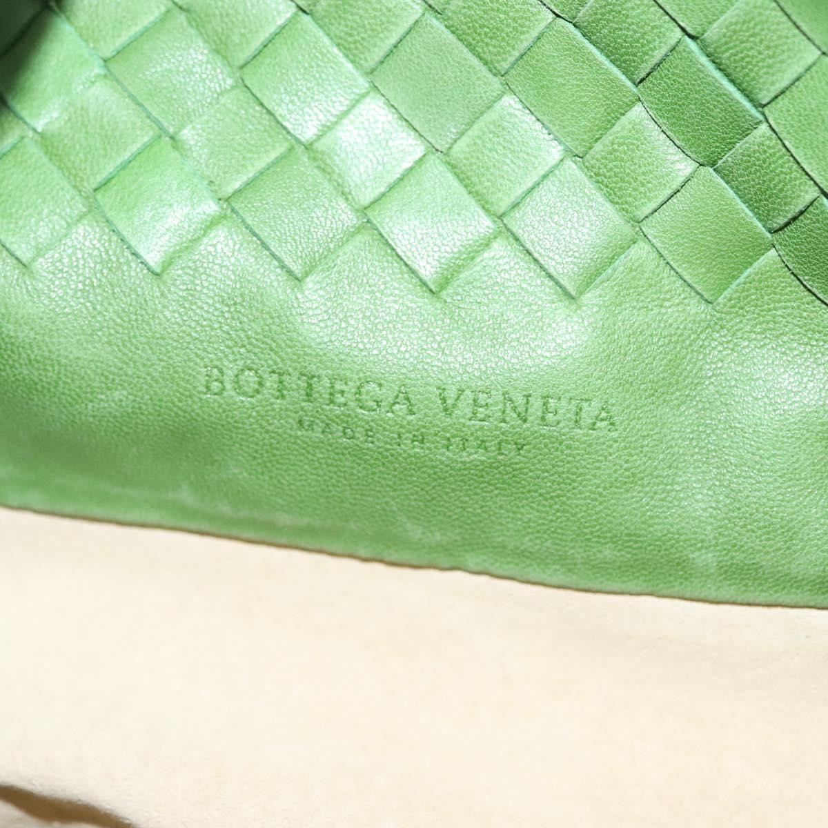 Bottega Veneta Intrecciato Leather Green Leather Handbag (Pre-Owned)