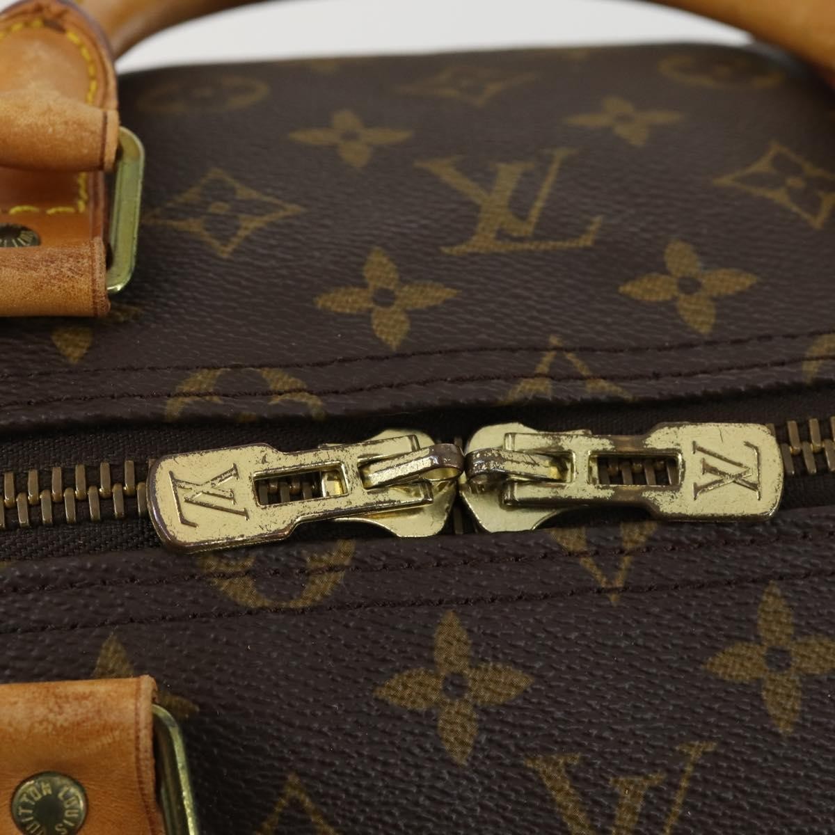 Louis Vuitton Keepall Bag Monogram Canvas Brown Canvas Travel Bag Bag (Pre-Owned)