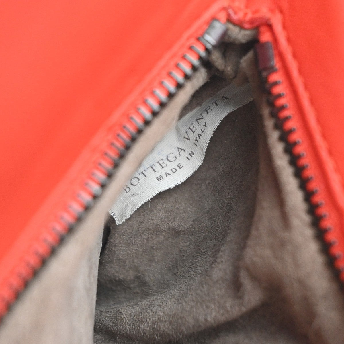 Bottega Veneta 2-Pocket Convertible Tote Intrecciato Nappa Red Leather Tote Bag Bag (Pre-Owned)