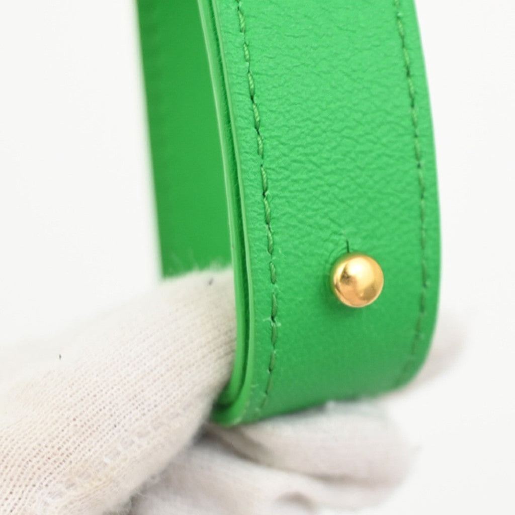 Bottega Veneta Cassette Crossbody Bag Maxi Intrecciato Leather Green Leather Shoulder Bag Bag (Pre-Owned)