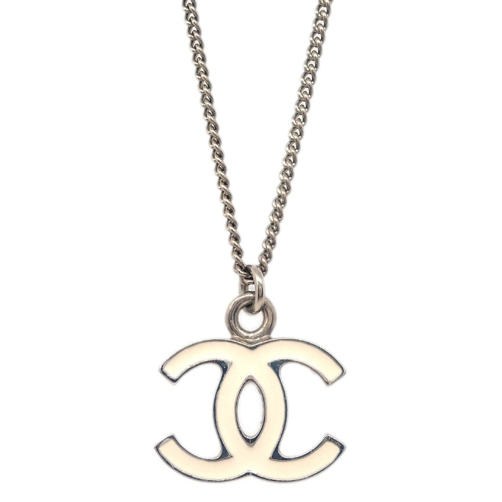 Chanel Cc Logo Pendant Necklace Metal Silver Silver_Plated Necklace Jewelry (Pre-Owned)