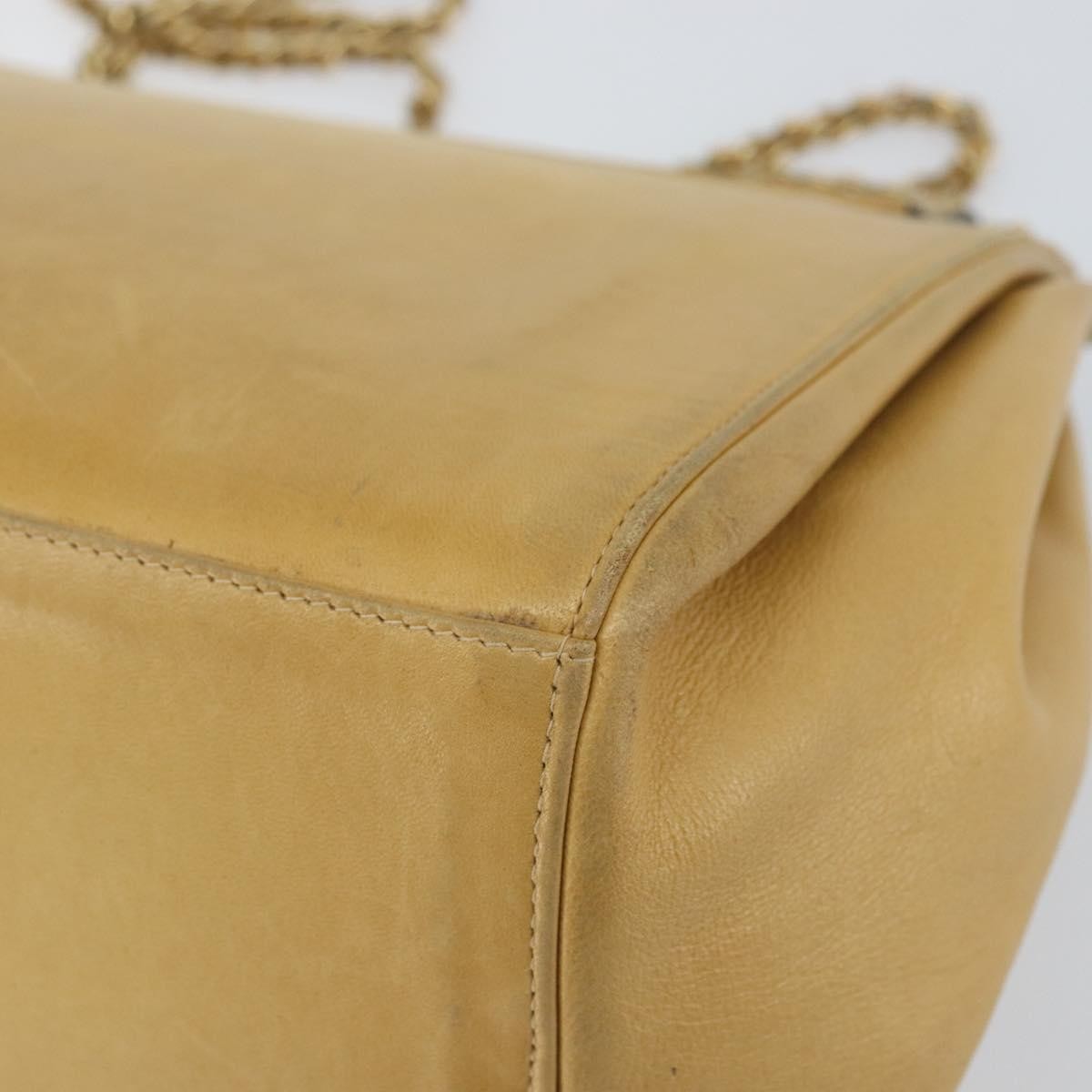 Chanel Chocolate Bar Accordion Reissue Flap Bag Quilted Lambskin Beige Leather Shoulder Bag Bag (Pre-Owned)