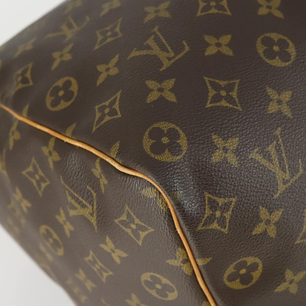 Louis Vuitton Keepall Bag Monogram Canvas Brown Canvas Travel Bag Bag (Pre-Owned)