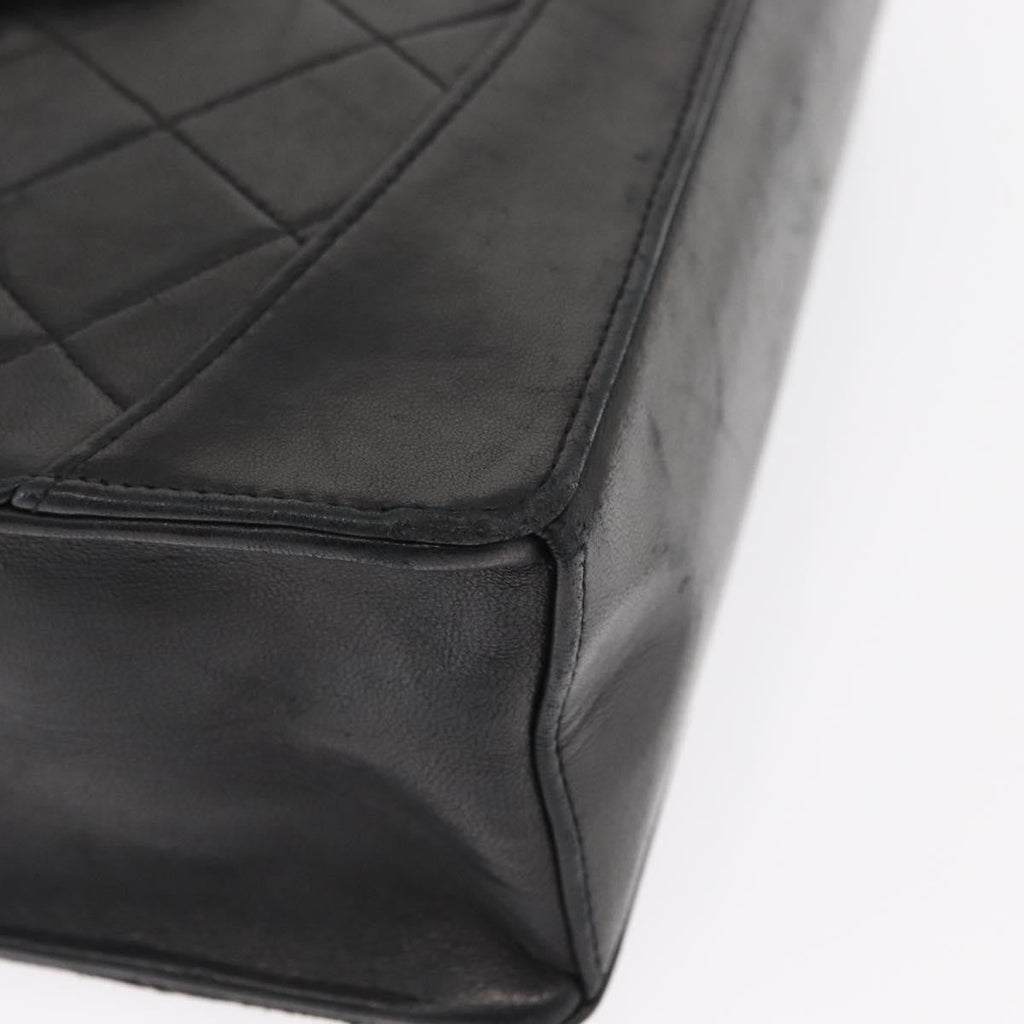 Chanel Vintage Mademoiselle Lock Trapezoid Flap Bag Quilted Lambskin Black Leather Shoulder Bag Bag (Pre-Owned)