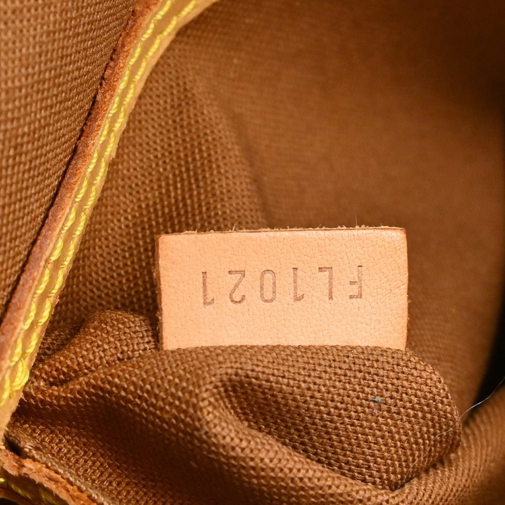 Louis Vuitton Alma Handbag Monogram Canvas Brown Canvas Handbag (Pre-Owned)