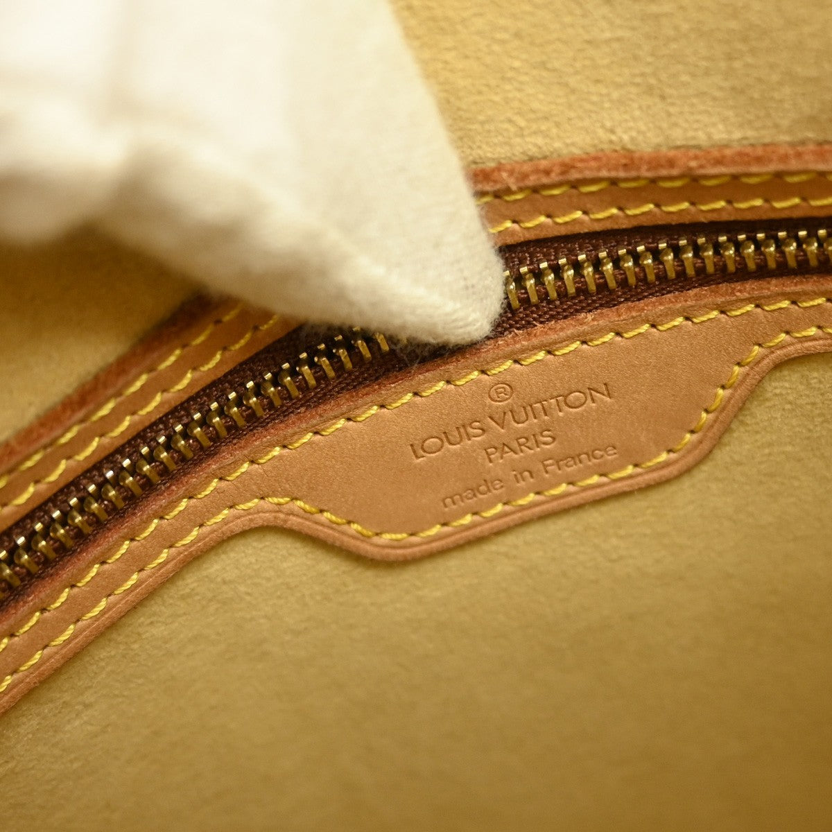 Louis Vuitton Monogram Looping Handbag Monogram Canvas Brown Canvas Shoulder Bag Bag (Pre-Owned)