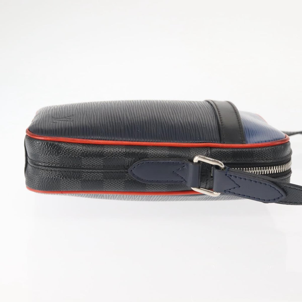 Louis Vuitton Danube Handbag Epi Leather Navy Leather Bag (Pre-Owned)