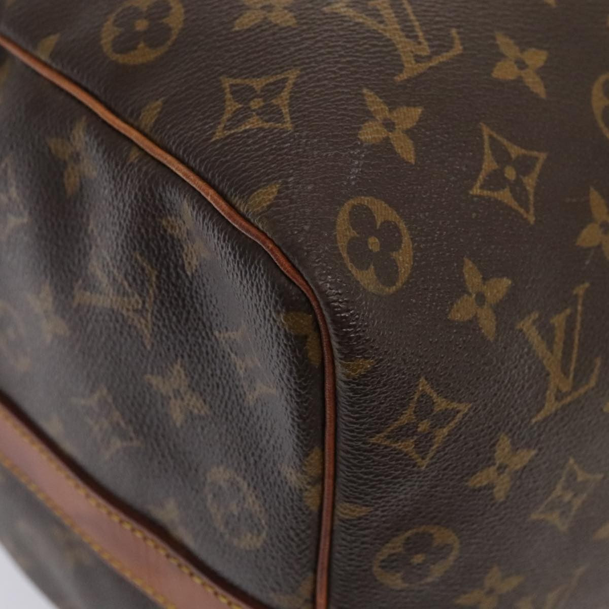 Louis Vuitton Keepall Bag Monogram Canvas Brown Canvas Travel Bag Bag (Pre-Owned)