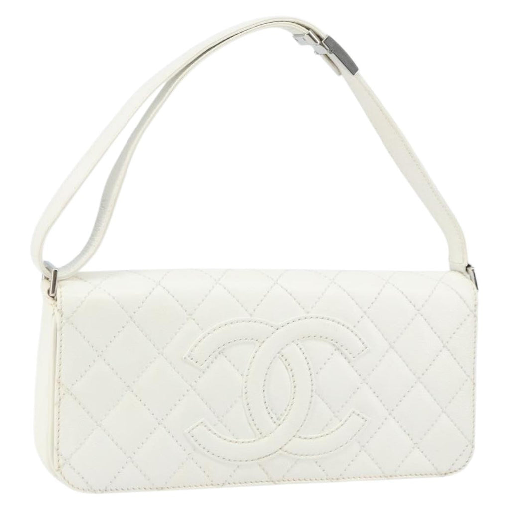 Chanel Vintage Timeless Cc Adjustable Shoulder Bag Quilted Calfskin White Leather Shoulder Bag Bag (Pre-Owned)